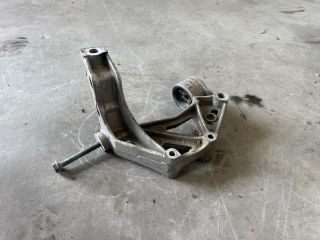 bontott SKODA FABIA I Jobb Lengőkar Tartó