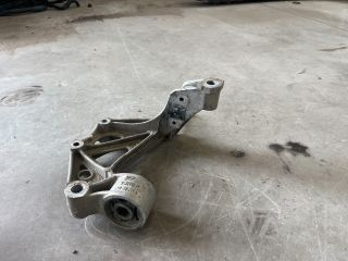 bontott SKODA FABIA I Jobb Lengőkar Tartó