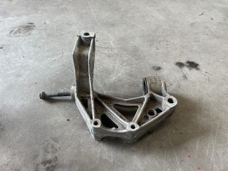 bontott SKODA FABIA I Jobb Lengőkar Tartó