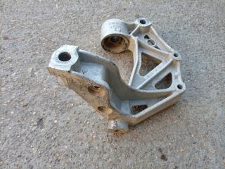 bontott SKODA FABIA I Jobb Lengőkar Tartó