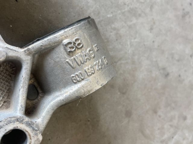 bontott SKODA FABIA I Jobb Lengőkar Tartó