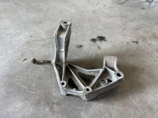 bontott SKODA FABIA I Jobb Lengőkar Tartó