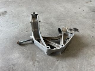 bontott SKODA FABIA I Jobb Lengőkar Tartó