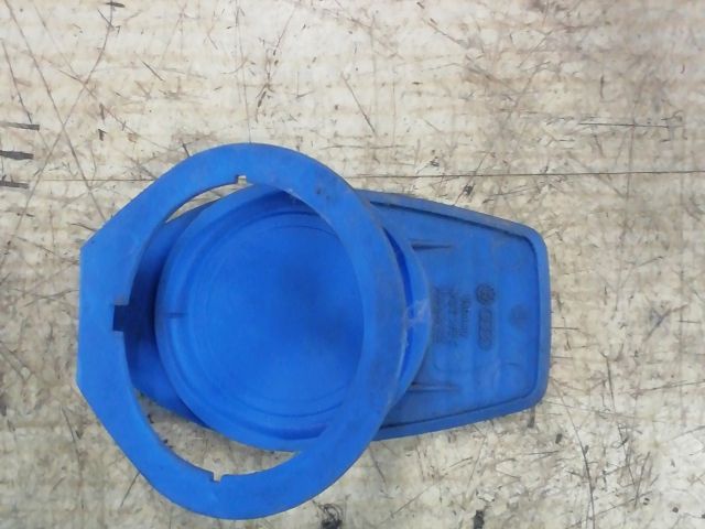 bontott SKODA FABIA I Kiegyenlítőtartály Sapka