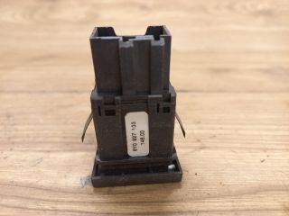 bontott SKODA FABIA I Kipörgésgátló Kapcsoló