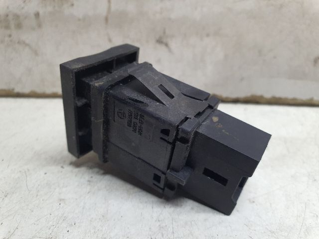 bontott SKODA FABIA I Kipörgésgátló Kapcsoló