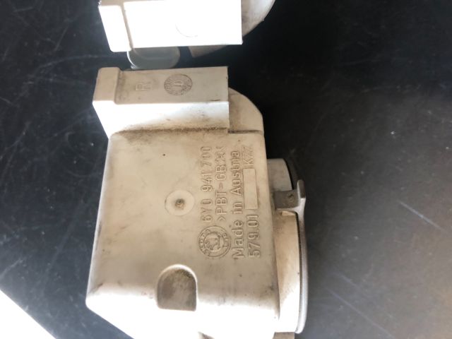 bontott SKODA FABIA I Ködfényszóró (Pozíciófüggetlen)