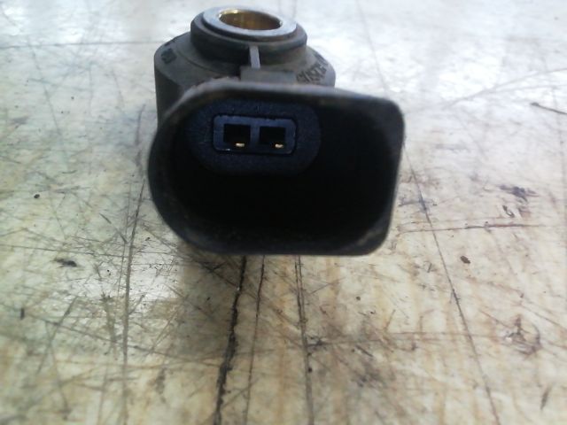 bontott SKODA FABIA I Kopogás Jeladó