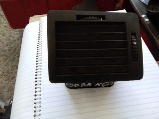 bontott SKODA FABIA I Középső Jobb Szellőző