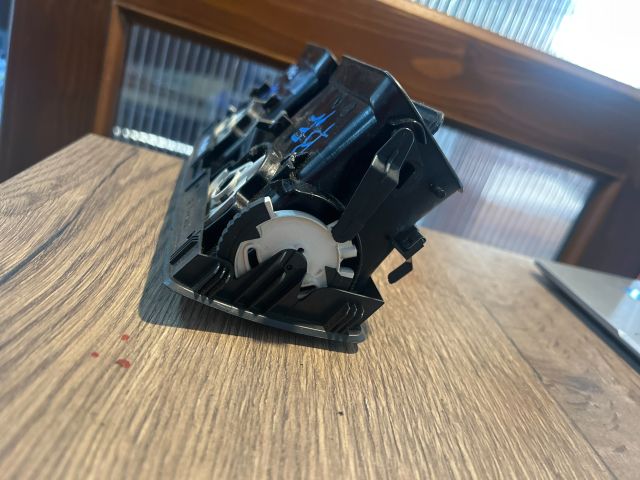 bontott SKODA FABIA I Középső Szellőző