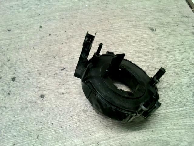 bontott SKODA FABIA I Légzsák Átvezető Szalagkábel