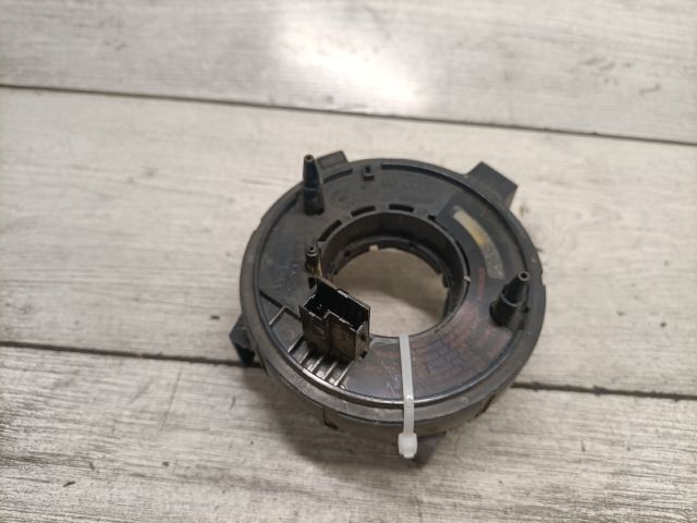 bontott SKODA FABIA I Légzsák Átvezető Szalagkábel