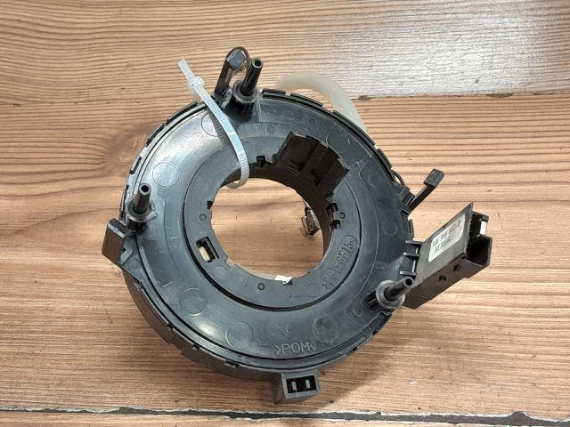 bontott SKODA FABIA I Légzsák Átvezető Szalagkábel