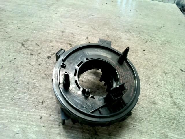 bontott SKODA FABIA I Légzsák Átvezető Szalagkábel