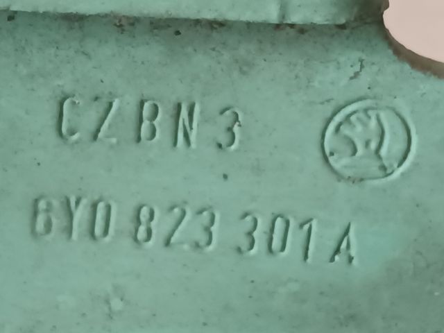 bontott SKODA FABIA I Motorháztető Bal Zsanér