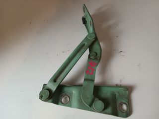 bontott SKODA FABIA I Motorháztető Jobb Zsanér