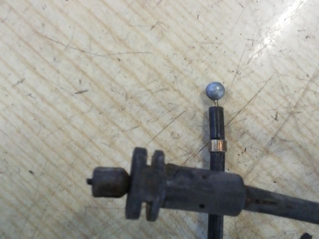 bontott SKODA FABIA I Motorháztető Nyitó Bowden