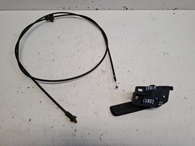 bontott SKODA FABIA I Motorháztető Nyitó Kar / Gomb