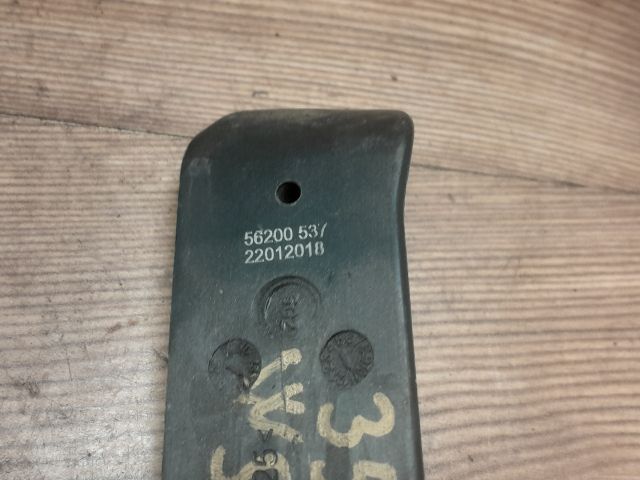 bontott SKODA FABIA I Motorháztető Nyitó Kar / Gomb