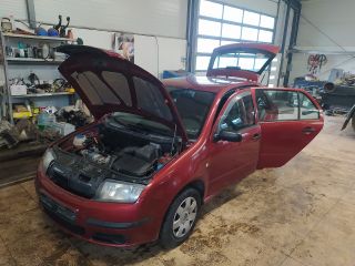 bontott SKODA FABIA I Motorháztető Nyitó Kar / Gomb