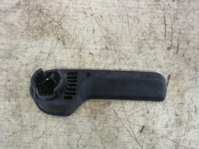 bontott SKODA FABIA I Motorháztető Nyitó Kar / Gomb