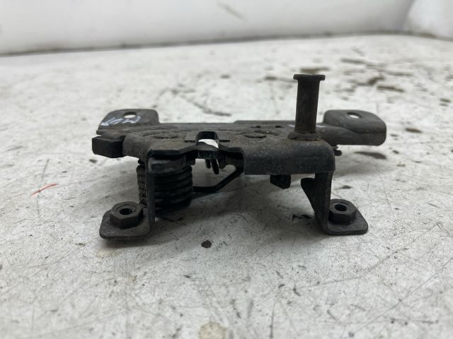 bontott SKODA FABIA I Motorháztető Zárszerkezet