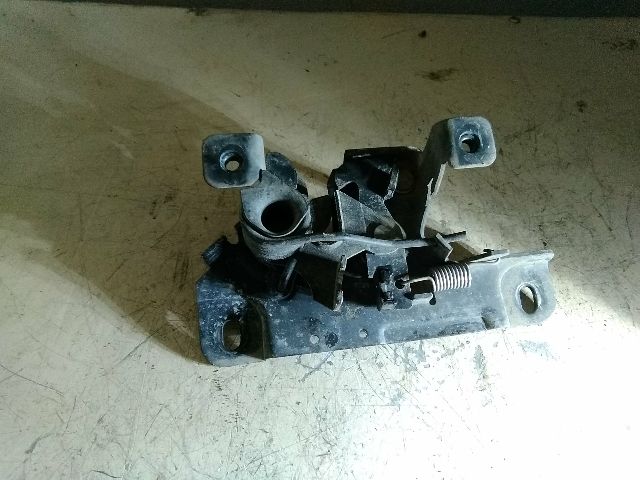 bontott SKODA FABIA I Motorháztető Zárszerkezet