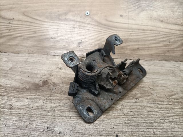 bontott SKODA FABIA I Motorháztető Zárszerkezet