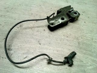 bontott SKODA FABIA I Motorháztető Zárszerkezet