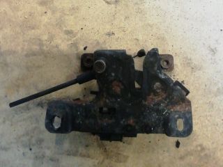 bontott SKODA FABIA I Motorháztető Zárszerkezet