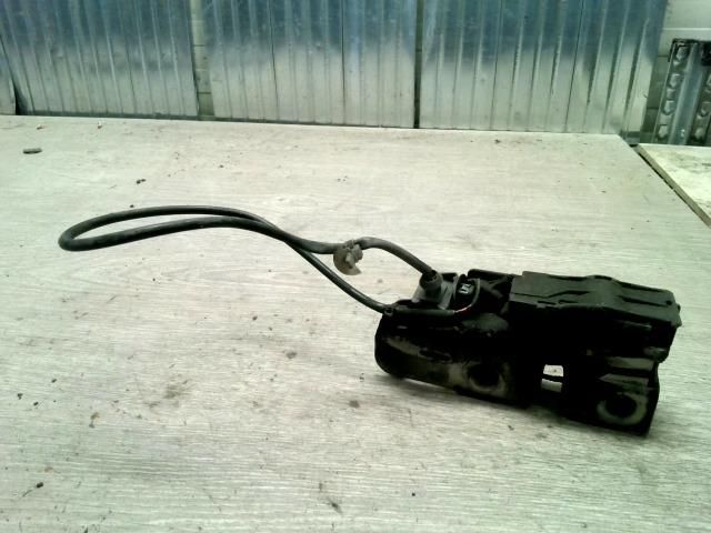 bontott SKODA FABIA I Motorháztető Zárszerkezet