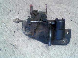 bontott SKODA FABIA I Motorháztető Zárszerkezet