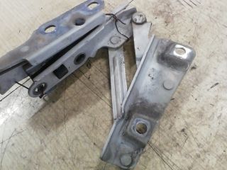 bontott SKODA FABIA I Motorháztető Zsanér Pár