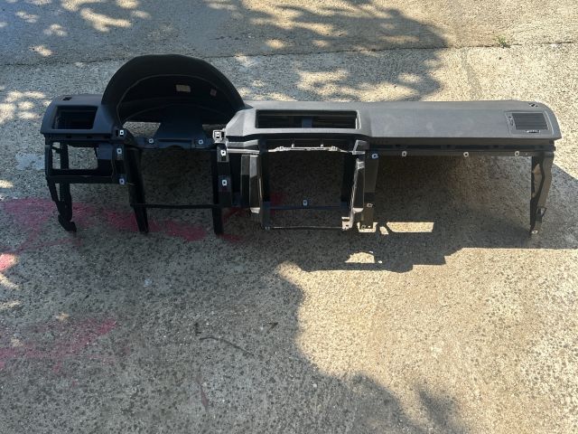 bontott SKODA FABIA I Műszerfal Héj