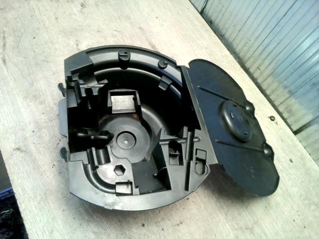 bontott SKODA FABIA I Pótkerék Szerszámtartó