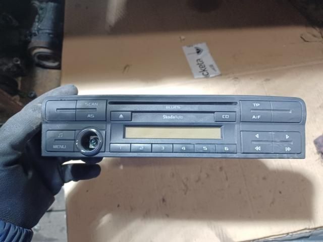 bontott SKODA FABIA I Rádió / CD