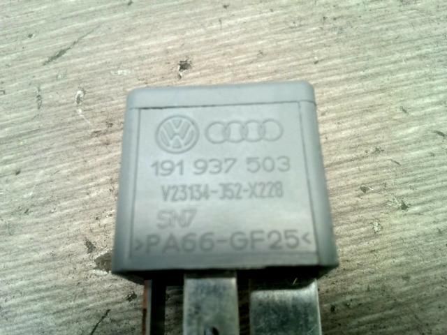 bontott SKODA FABIA I Relé