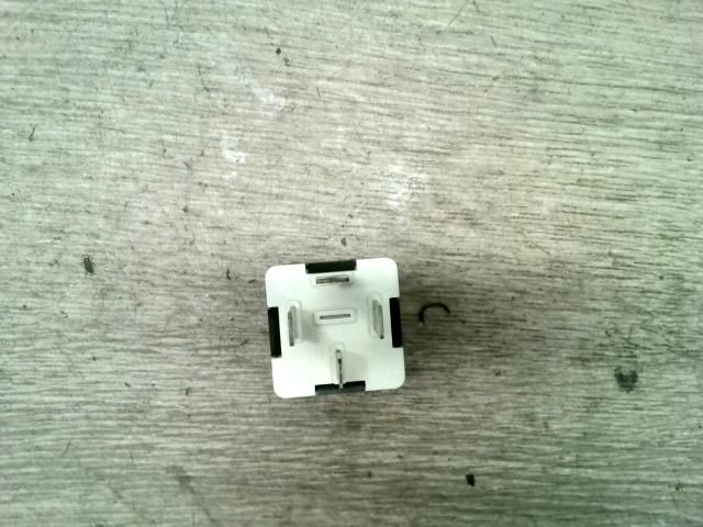 bontott SKODA FABIA I Relé