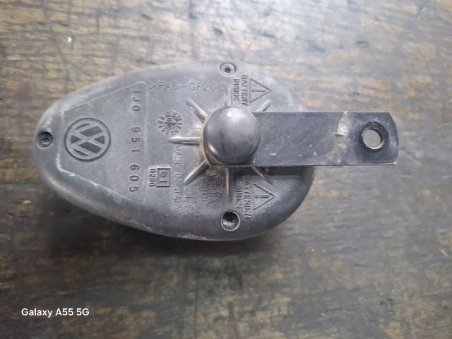 bontott SKODA FABIA I Riasztó Hangszóró