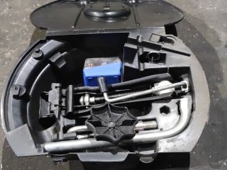 bontott SKODA FABIA I Szerszámkészlet