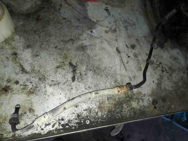 bontott SKODA FABIA I Szervócső