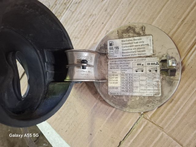 bontott SKODA FABIA I Tankajtó