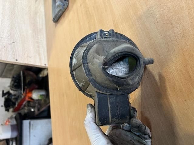 bontott SKODA FABIA I Tankajtó