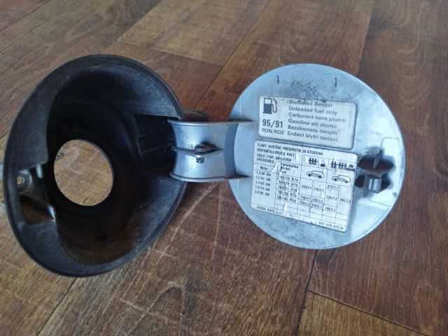 bontott SKODA FABIA I Tankajtó