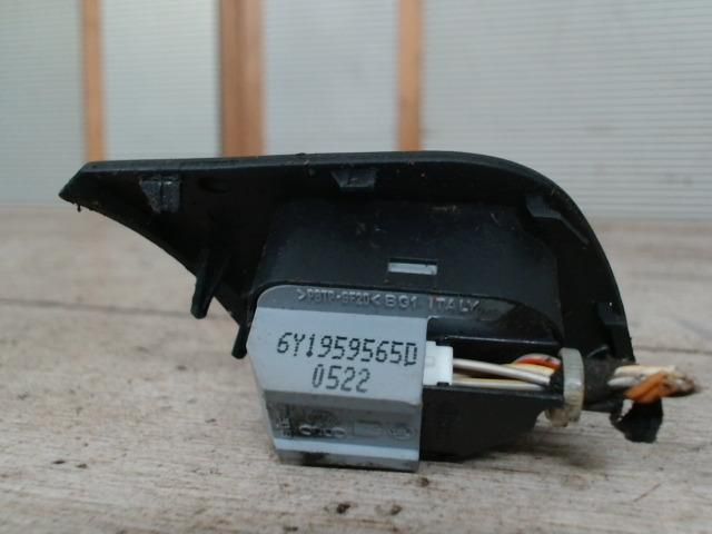 bontott SKODA FABIA I Tükör Kapcsoló