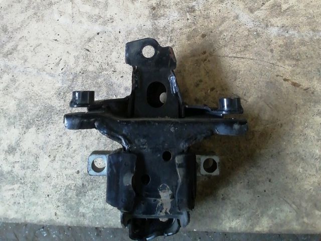 bontott SKODA FABIA I Váltó Tartó Bak (Pozíciófüggetlen)