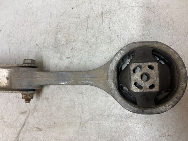 bontott SKODA FABIA I Váltó Tartó Bak (Pozíciófüggetlen)