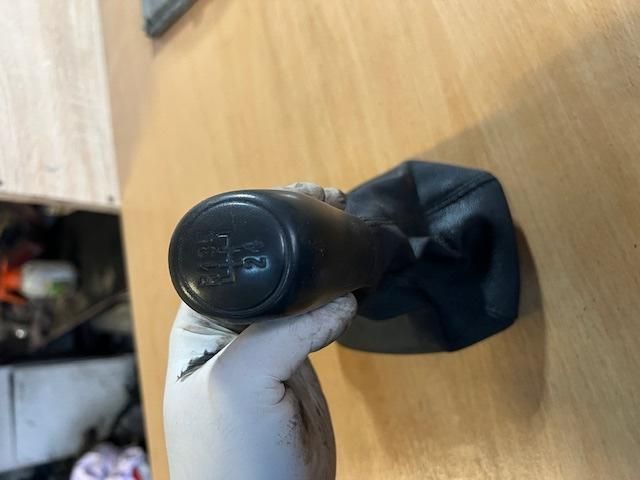 bontott SKODA FABIA I Váltógomb