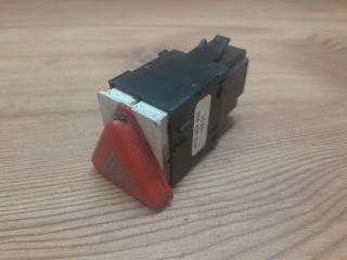 bontott SKODA FABIA I Vészvillogó Kapcsoló