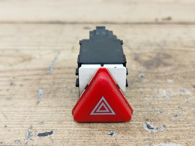 bontott SKODA FABIA I Vészvillogó Kapcsoló